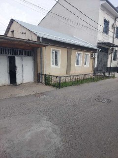 ПРОДАЕТСЯ - Участок в элитной махалле - Амир-Темур - 4,2 - Срочно