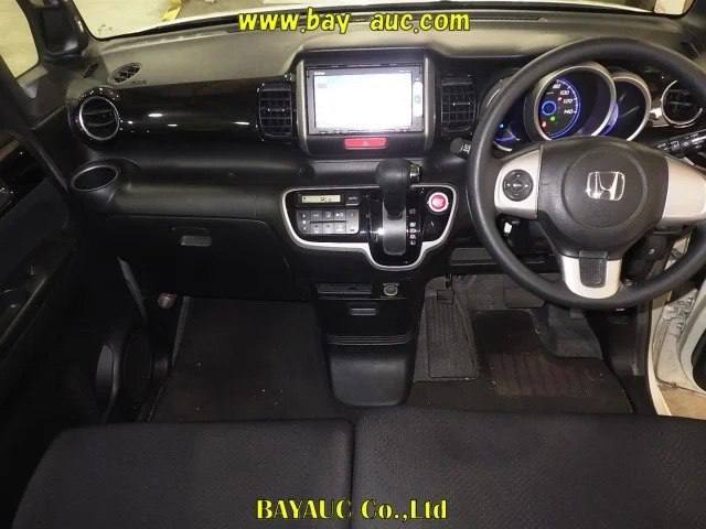 Honda N-Box 2013 фото 3