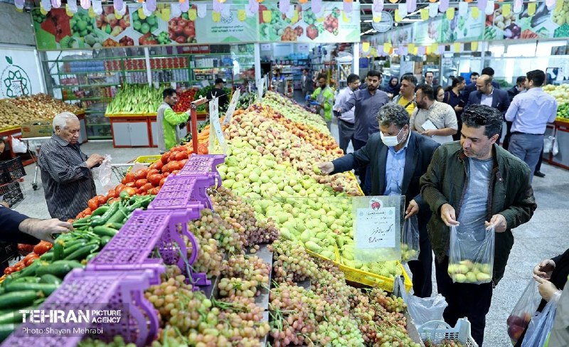 خبرگزاری شهر: 🔶 برنامه توسعه ۲۰ بازار میوه و تره‌بار در تهران🔹مهدی بختیاری‌زاده، مدیرعامل سازمان مدیریت میادین میوه و تره‌بار شهرداری 
