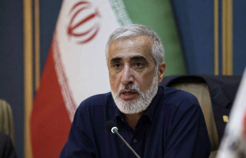 اخبار دارو و سلامت: وزیر بهداشت یا در بازی نیست یا نادرست میگوید 🔹فانا: درست چهار روز پس از اینکه وزیر بهداشت در یک نشست خبری به مناسبت روز