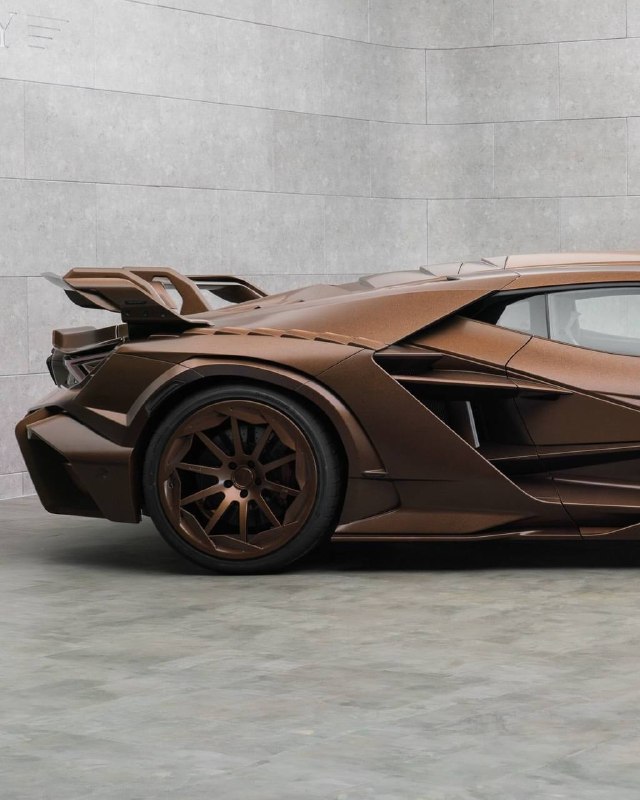 Mansory снова сделали безумный тюнинг — на этот раз Lamborghini Revuelto превратили в уникальный Car 5