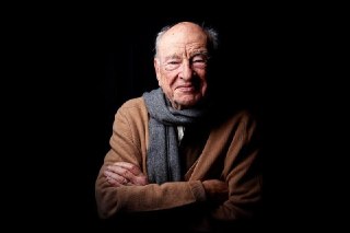 В возрасте 104 лет умер французский философ и социолог Эдгар Морен. Основные его работы посвящены современной западной цивилизации, массовой культуре, месту интеллектуалов в нынешнем мире. На русский переведены его книги: "О природе СССР: Тоталитарный комп