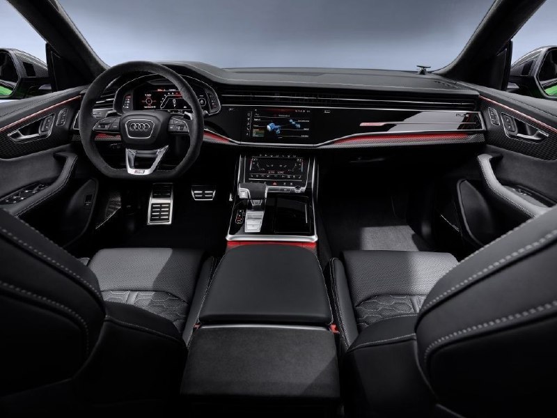 Audi RS Q8 2