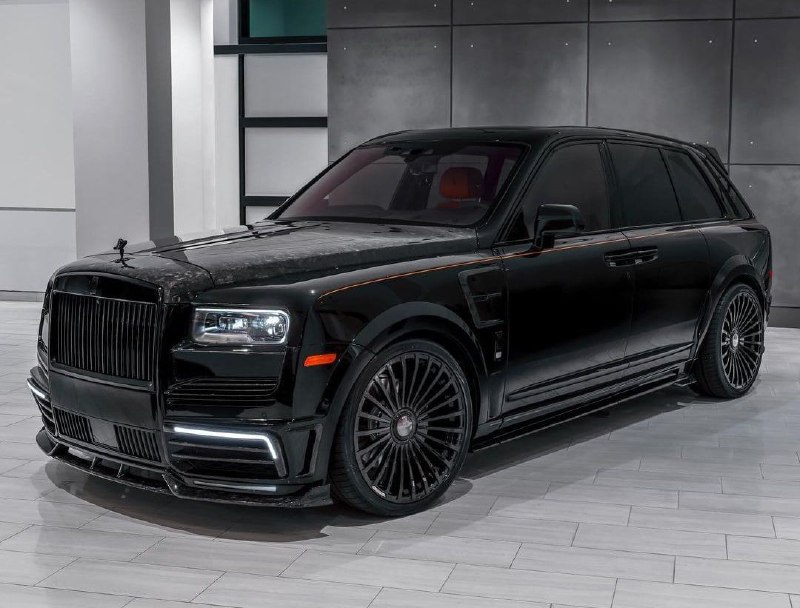 Тюнинг-ателье Mansory сделало Rolls-Royce Cullinan по индивидуальному заказу Tiësto 4
