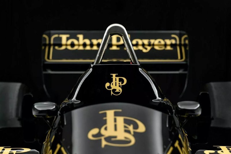 На аукцион выставят, возможно, самый дорогой Lotus в истории — болид 98T, на котором в 1986 году гон 5
