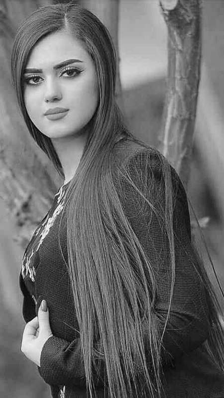 ♡عـشـ ᬸ💞ـق ابــ ᬸᮀ💞ـدی: عشق یعنی حسرت پنهان دلزندگی در گوشه ی ویران دلعشق یعنی سایه ای در یک خیالعشق آرزوی سرکش و گاهی محال .‎‌‌‌‌‎‌‌‌‌‌‌‌‌‌‌‌‌‌