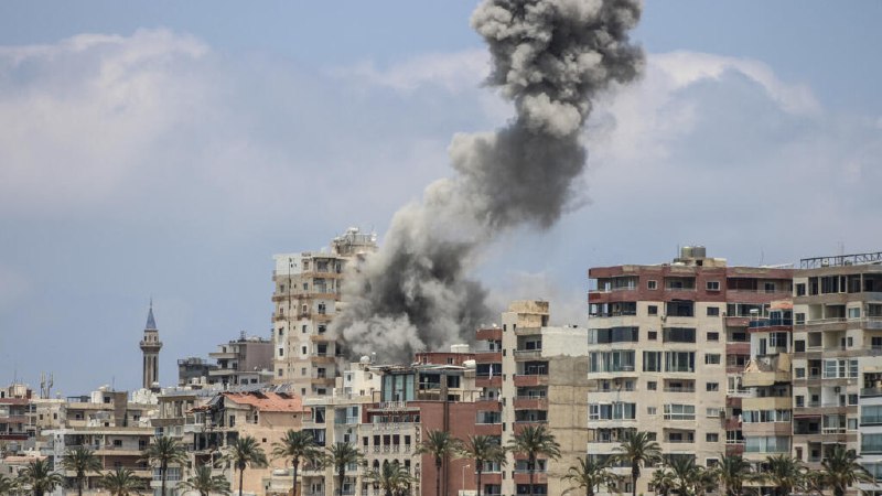 ישראל פותחת בפשיטות על דרום לבנון ומודיעה על הרג שני חיילים במקביל לשיחות רומא