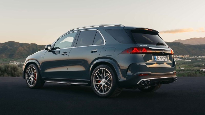 Mercedes полностью обновил линейку кроссоверов — GLE и GLS получили рестайлинг. 4