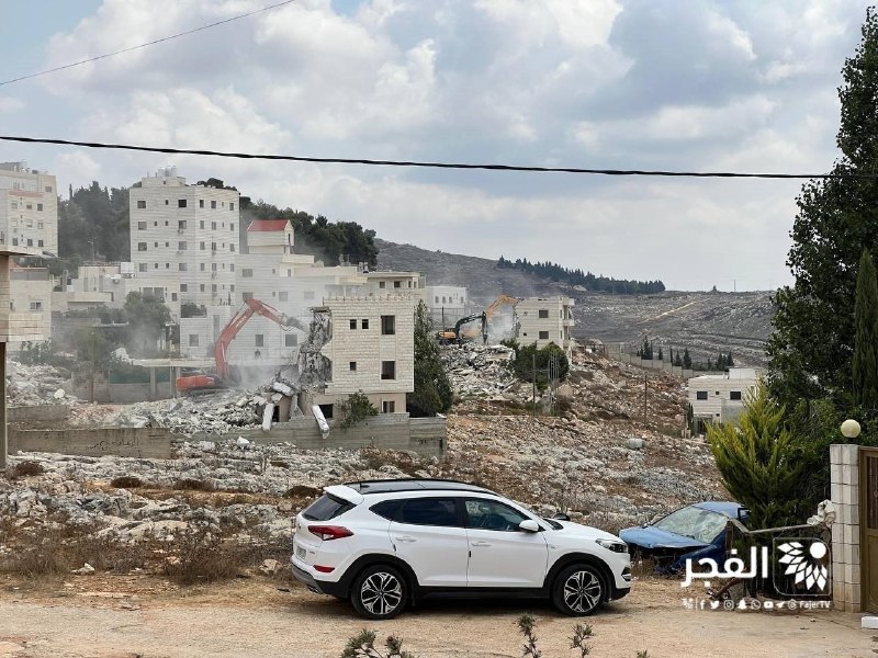 דחפורי כיבוש הורסים שני מבנים באזור אל-תאוון בשכם