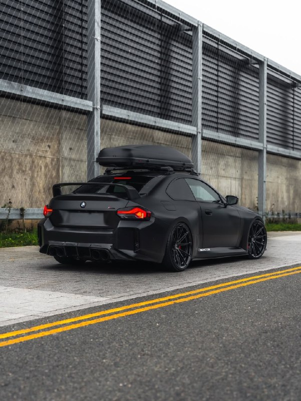 BMW M2 G87. Диски Vossen HFX-2 в глянцево-черном цвете 6