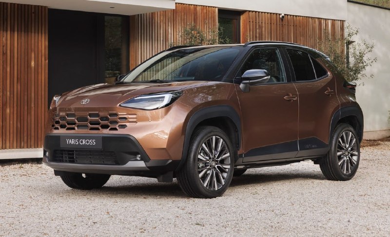 Toyota представила обновлённый Yaris Cross для Европы