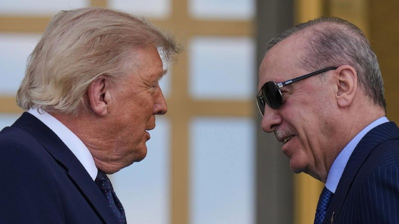 euronews یورونیوز ✔: 💢 درخواست اردوغان از ترامپ برای ادامه مذاکرات با تهران؛ مقام ایرانی: دیپلماسی شکست بخورد، حمله میکنیماردوغان روز دوشنبه
