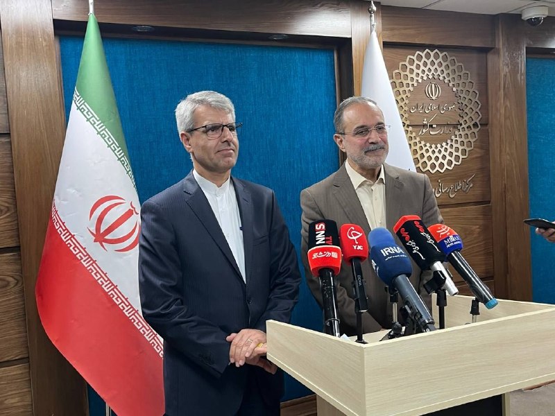 🇮🇷پایگاه اطلاعرسانی دولت ـ پاد: 🔺نهادینهسازی حمایت از تشکلهای غیردولتی ضرورت دارد پروین داداندیش، رئیس مرکز امور زنان و خانواده وزارت کشور در نشست هفت