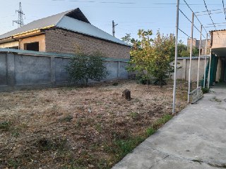 Urgent sale of a plot in Kibray