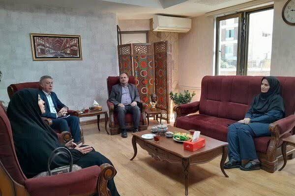 تایسیز آذربایجان: 🔶 برگزاری پویش مهربانی ویژه مدد جویان در آستانه بازگشایی مدارسشهردار منطقه هشت در دیدار با مدیر منطقه یک کمیته امداد اما