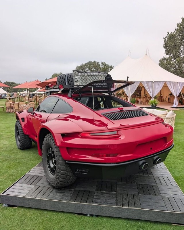 Porsche 911 RD Extreme off-road 2018 года выпуска начинал свою жизнь как GTS, но был радикально прео 5