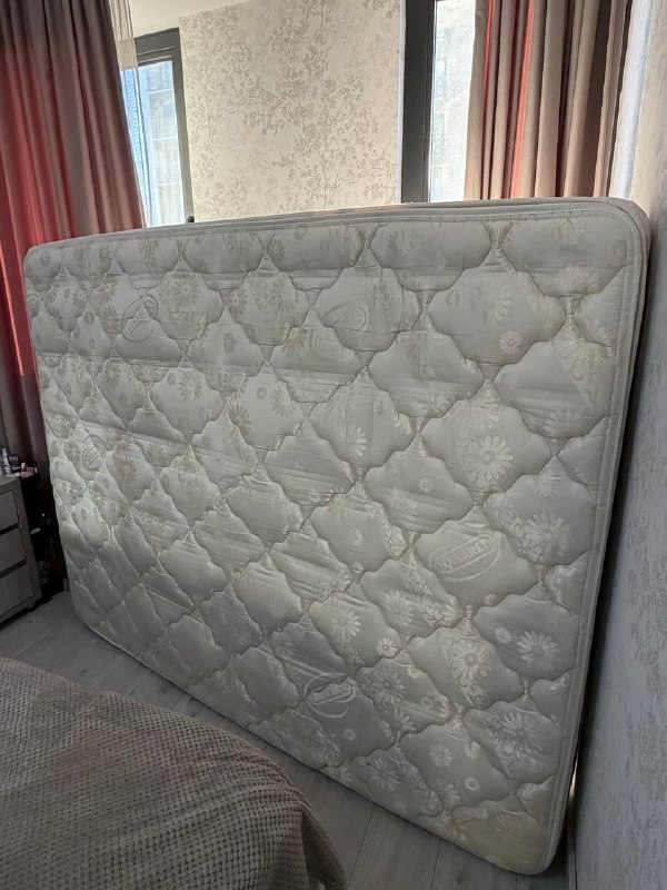 Продам матрас 160х200