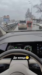 Парень из Иркутска записывал обыденный автообзор, но обстановка за окном внезапн