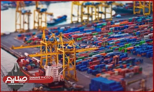 خبرگزاری صنایع: مطالبات ۴.۰۷ میلیارد یورویی روی دست دولت/ واردات نهاده در تله ۱۸ ماه تأخیر ارزی۴.۰۷ میلیارد یورو مطالبات بخش خصوصی واردا