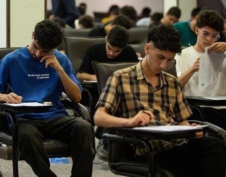 بولتن نیوز: نتایج نهایی کنکور و آزمون پذیرش دانشجو معلم نیمه دوم آبان اعلام میشودرئیس سازمان سنجش آموزش کشور:🔹نتایج اولیه آزمون سرا