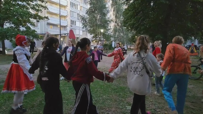 Во дворах Долгопрудного анонсировали весенние праздники