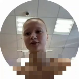 Бывшую участницу «Дома-2» арестовали за голую прогулку по Москве. 22-летняя трэш-блогерша и бывшая участница «Дома-2» Анастасия Брагина опубликовала видеоролики, на которых она ходит без одежды по улицам и заведениям столицы.В итоге ее задержали полицейски