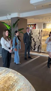 Вчера состоялась экскурсия для наших учениц в шоу-рум ковров Dovlet House На первый взгляд ковер может показаться незначительной деталью в интерьер... - изображение 6 - интерьер, взгляд, если