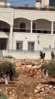הכיבוש מבצע מסע מעצרים מאסיבי בעיירה טורמוס איה, מצפון לרמאללה