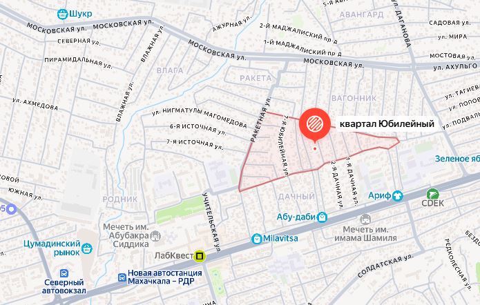 В Махачкале на территории квартала Юбилейный демонтировали четырехэтажный многоквартирный дом, возведенный с нарушением закона. фото