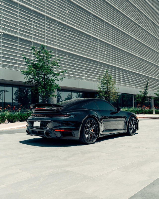 Porsche 4