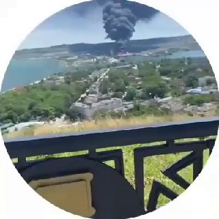 Russian analysts are assessing how Ukraine could strike the Crimean Bridge, arguing smaller drones with warheads up to 100 kg would distract air defenses while heavier FP-2 drones with 200 kg warheads could target the bridge directly. They also cite long-range Neptune missiles, Flamingo missiles, surface naval drones and underwater systems as potential threats.