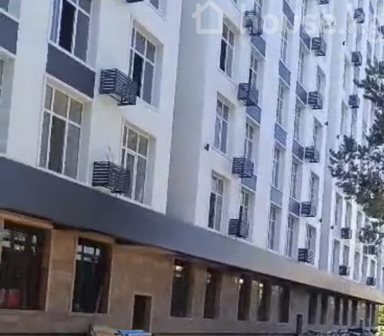 Продажа, квартира, 1-комн., 41.97 м2Адрес: Бишкек, Физкультурный, Улица Жукеева-Пудовкина, 43/12 / АхунбаеваЦена: $58 000 (5 080 220 сом)Тип предложения: от собственникаСерия: индивид. планировкаДом: 