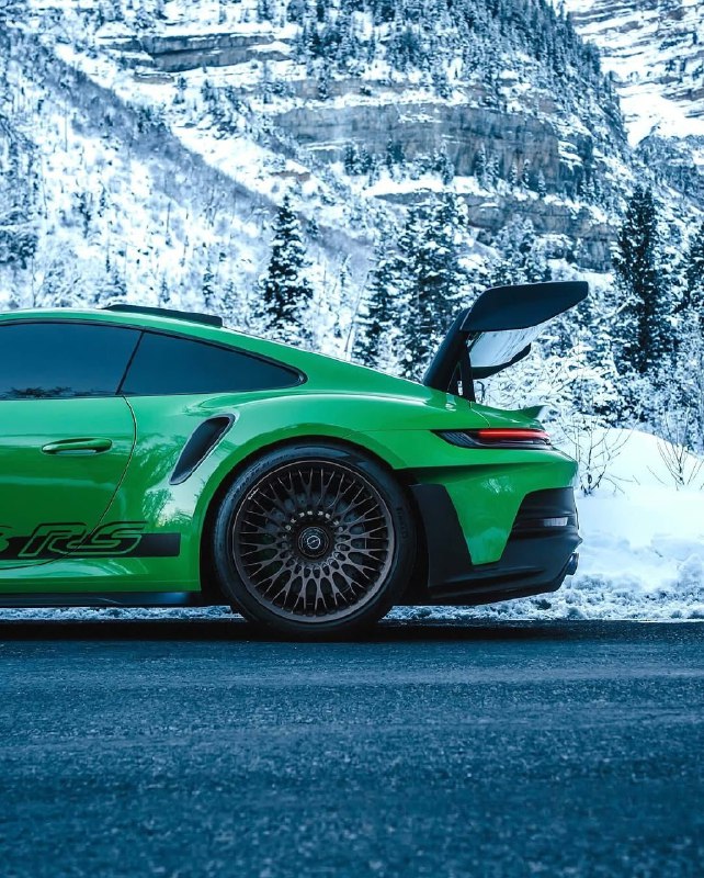 Porsche GT3 RS 3