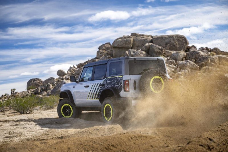 Компания Ford превратила модифицированный Воном Гиттином-младшим внедорожник Bronco в заводскую моде 5