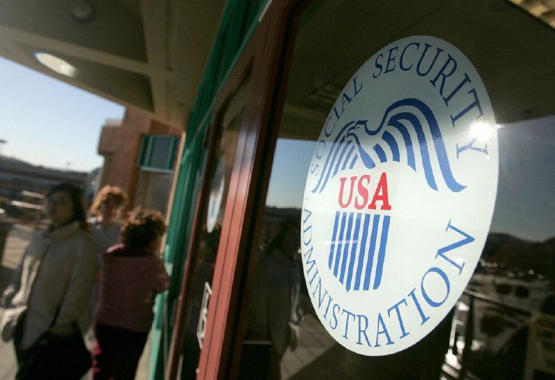 Trump administration asks Supreme Court to grant DOGE access to Social Security systems