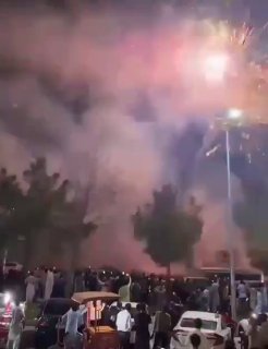 🔴 החגיגה של העם הפקיסטני באיסלמבאד הלילה בגלל הסכם מכה