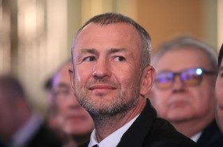 Олигарх Андрей Мельниченко пытается встроиться в политику. Западу он предлагает оставить России суверенитет, а Путину — допустить бизнес к управлениюThe Economist опубликовал большое интервью с олигархом Андреем Мельниченко, в котором тот рассказывает о вс
