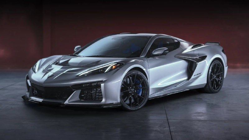 Chevrolet представил Corvette с мощнейшим гибридным моторомМодификация Corvette