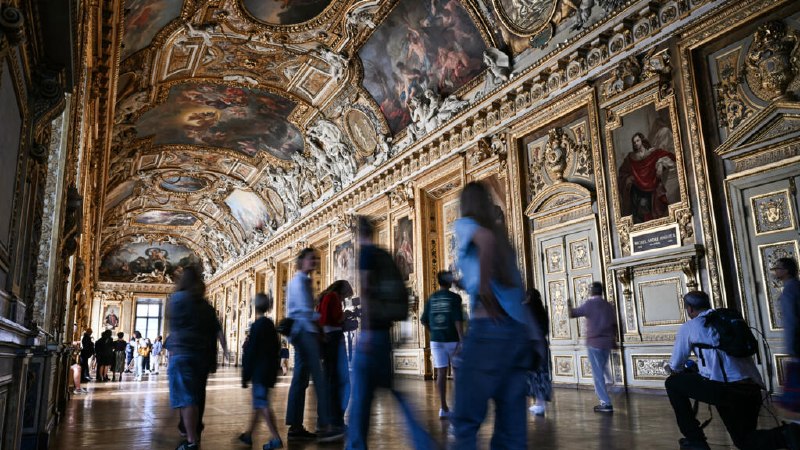 Two were arrested for the Louvre stunt 'for fun' in the Mona Lisa hall