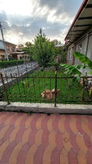 8-room apartment, 90 m² for sale