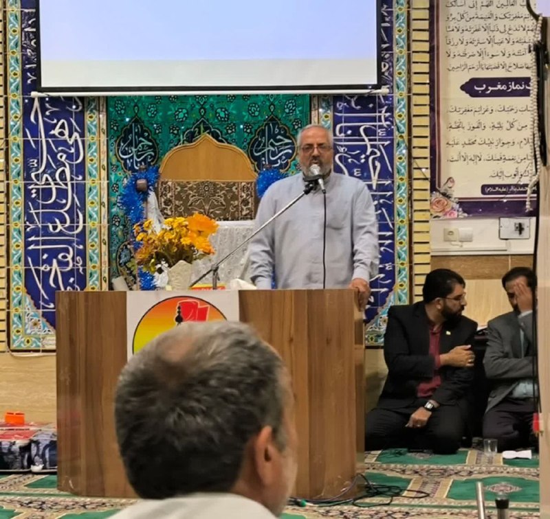 باران کویر/ رسانه مردمی: 🔰علی ابراهیم زاده مدیر اجرایی موکب امام رضاع اعلام کرد؛ هزینه کادو و پذیرایی از خادمین موکب امام رضا ع از حساب موکب نیست