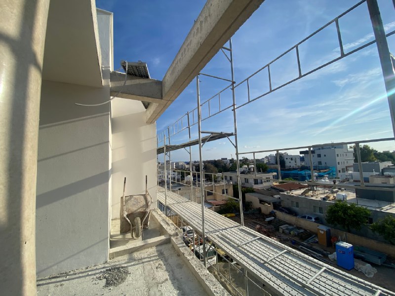 2-bed penthouse with roof garden in Zakaki, Limassol photo 5