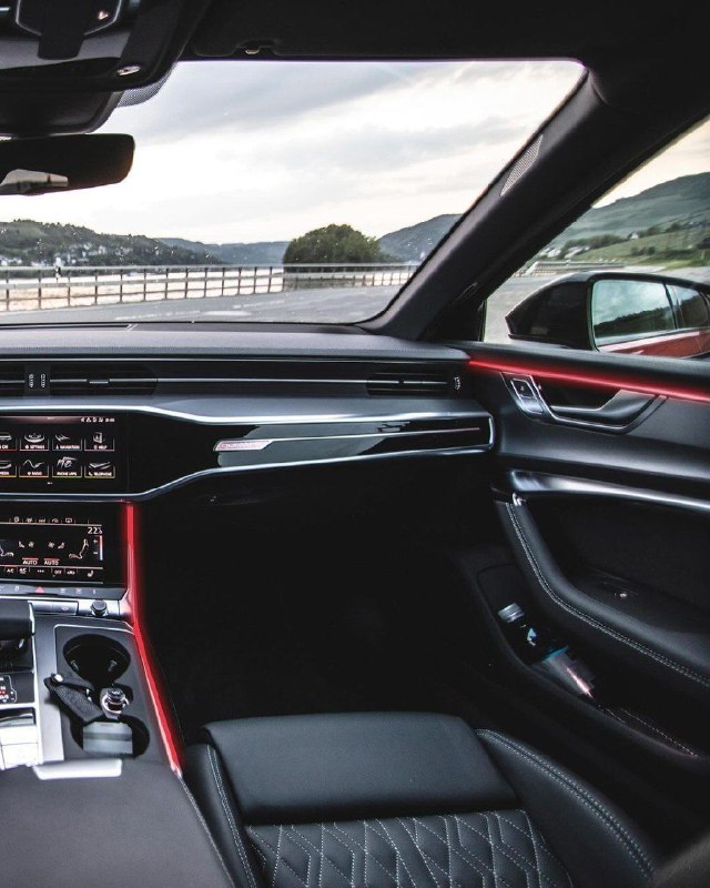 2020 Audi S6 Avant TDI quattro 6