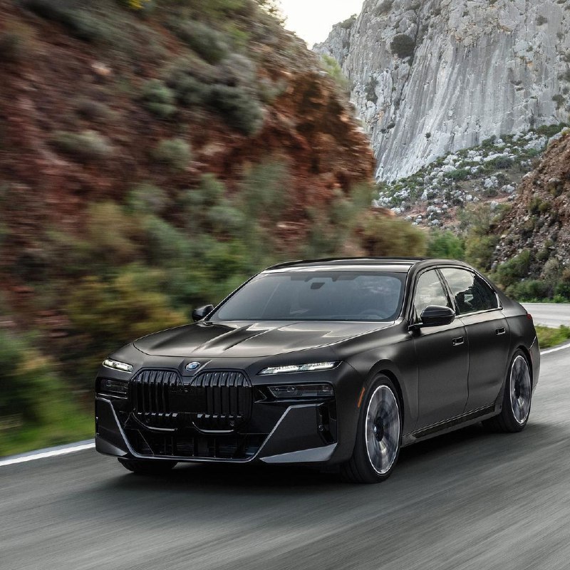 BMW 760i 5