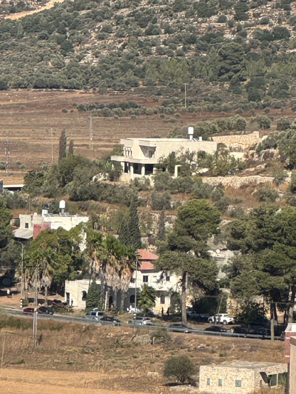 המשפחה חוגגת היום את חתונת בנם..