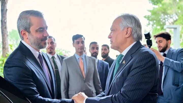 خبرپو: 🔸 سفر وزیر خارجه سوریه به پاکستان پس از ۱۹ سال👈 برای نمایش مطلب اینجا کلیک کنید@khabarpu