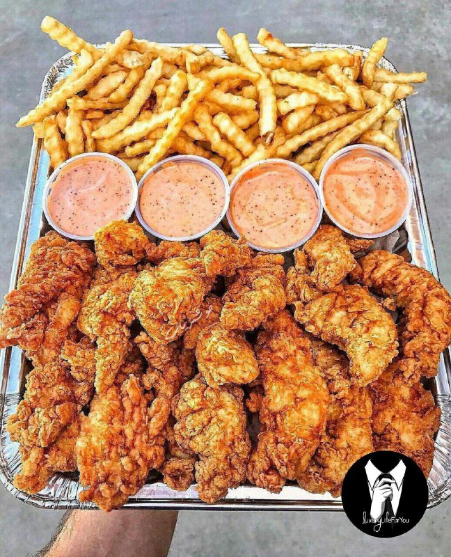 🌟💎LuXury Life💎🌟: #Lunch__Time 😍😋Yuuuuummmmmyyyyy🍗🍖🌭🍔🍟🧀🥩🥓🍤🥪🍕OoOoOoOoMmmm 🤤😋👅♥️#Have_A_Best_Time 😍😋👅🔻Share & join 👇👇@LuxuryLiFeForYou 👅💦😋