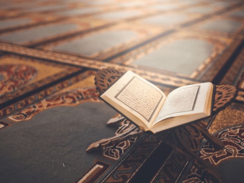 کیمیاگری باطنی: ✨﷽✨💠 اسرار بی انتهای قرآن همانا «قرآن» داراى ظاهرى زيبا و باطنى ژرف و ناپيداست. مطالب شگفت آور آن تمام نمی شود و اسرار ن