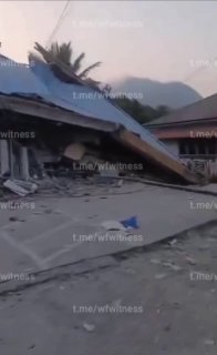 ️🇮🇩 צילומים נוספים המציגים נזקים בעקבות רעידת האדמה בעוצמה 7.7 באינדונזיה.