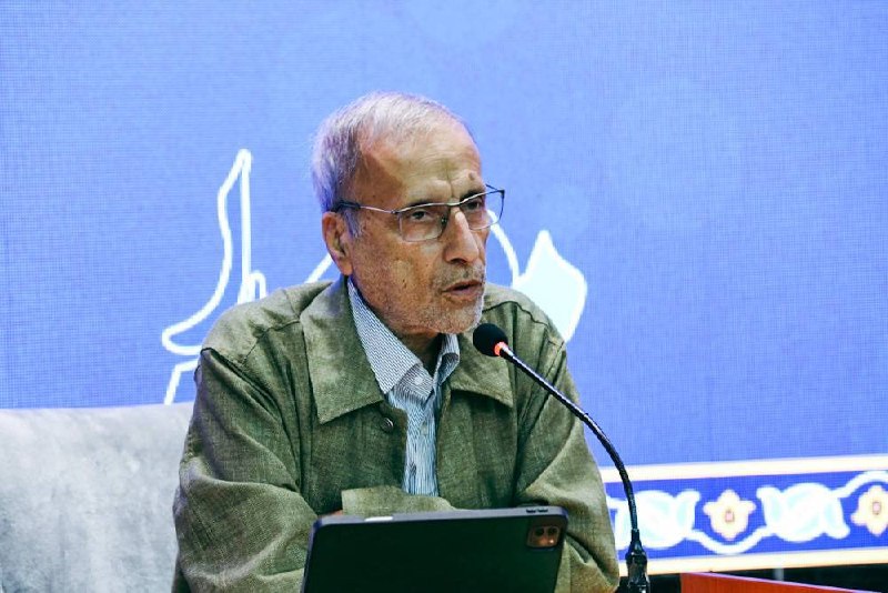 وبدا؛ رسانه سلامت وزارت بهداشت: 🗣دکتر خانیکی، استاد تمام علوم ارتباطات در جمع دانشجوخبرنگاران مفدا مطرح کرد؛🔹نقش مهم رسانههای سلامت در پیوند میان علم و